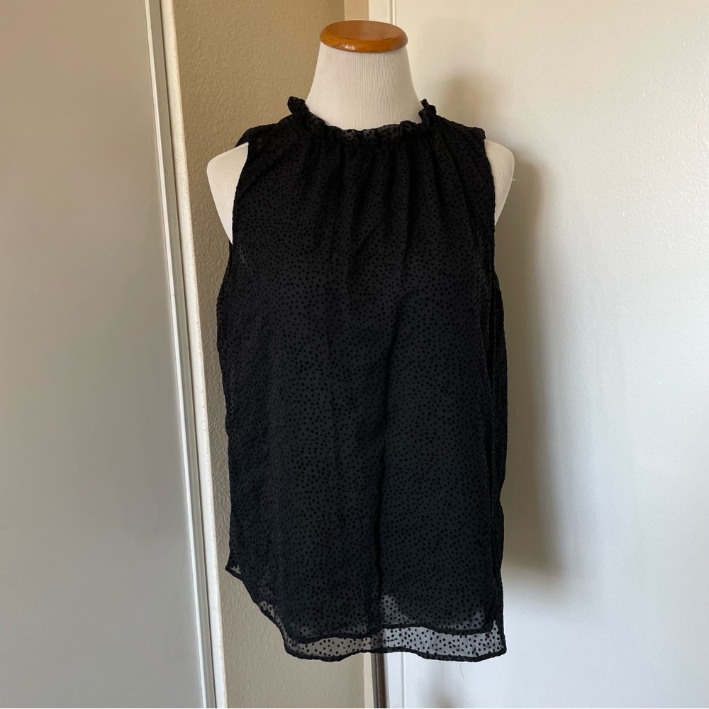 5 FOR $25 SALE 💗 LOFT Elegant Black Sleeveless Top